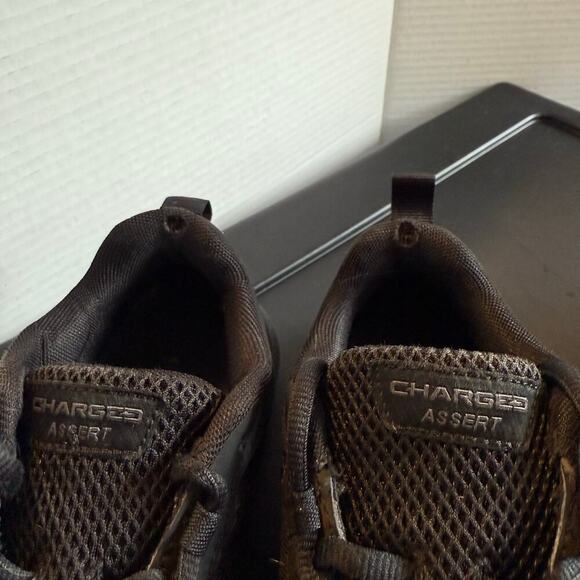 Under Armour Charged Assert Black Sneakers Youth 6 All Black Uniform-Approved - Picture 4 of 8